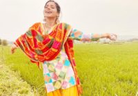 प्रणति राय प्रकाश ने अपने आने वाले संगीत वीडियो के कुछ मजेदार बीटीएस वीडियो को हमसे किया शेयर