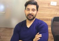 वैश्विक महामारी के दौरान, करन आनंद ने दैनिक मज़दूरों से बातचीत करके उनकी वास्तविक पीड़ा को महसूस करने की कोशिश कीं। वैश्विक महामारी के दौरान, करन आनंद ने दैनिक मज़दूरों से बातचीत करके उनकी वास्तविक पीड़ा को महसूस करने की कोशिश कीं।