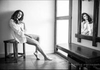 Harshita Gaur’s stunning monochrome pic gets fiery reactions from fans!