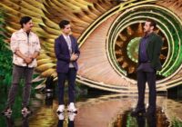 Salman Khan shares a hearty laugh with Matsya Kaand lead actors, Ravi Kishan and Ravii Dubey, on the sets of Bigg Boss 15