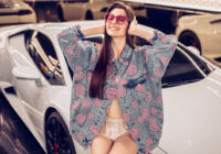 Giorgia Andriani sets the oomph quotient on fire with her hot & sizzling picture