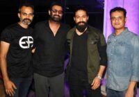 जब बेंगलुरु में हुई प्रभास और रॉकी की मुलाकात जब बेंगलुरु में हुई प्रभास और रॉकी की मुलाकात