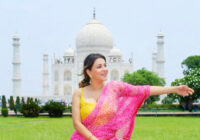 Bollywood Actress Yamini Malhotra Visits Taj Mahal, Experiences Its Magical Aura During Her Agra Getaway! Bollywood Actress Yamini Malhotra Visits Taj Mahal, Experiences Its Magical Aura During Her Agra Getaway!