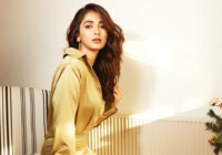 From Bright Yellow Pantsuits to Metallic Outfits: 6 Times Pooja Hegde Proved to be the Ultimate Fashion Diva From Bright Yellow Pantsuits to Metallic Outfits: 6 Times Pooja Hegde Proved to be the Ultimate Fashion Diva