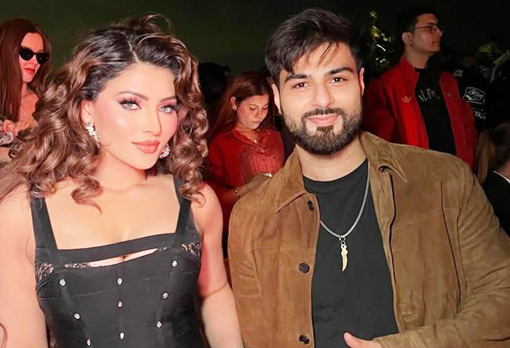 उर्वशी रौतेला ने बिस्मिल के साथ किया नए साल का स्वागत, सोशल मीडिया पर मचा हलचल