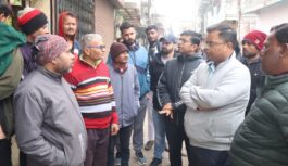 प्रभावितों के उपचार के साथ ही भागीरथपुरा क्षेत्र में शुद्ध जल प्रदाय करने पर प्रशासन का फोकस