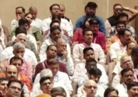 Jackie Shroff’s Humility Wins Hearts as the Actor Sits with the Masses at the Back Row at the RSS 100-Year Celebration Event Jackie Shroff’s Humility Wins Hearts as the Actor Sits with the Masses at the Back Row at the RSS 100-Year Celebration Event