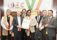 राष्ट्रीय मंच पर इंदौर के डॉ. रोहित और डॉ. रक्षित अग्रवाल को मिला सम्मान