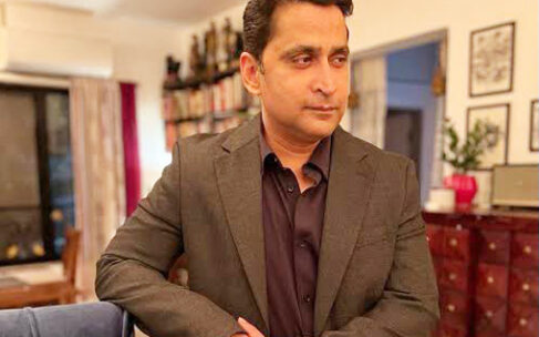 “अर्थव्यवस्था पर भी बन सकती है दमदार फिल्म” – ‘गवर्नर’ को लेकर बोले निर्देशक चिन्मय मांडलेकर