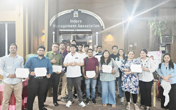 आईएमए की डिजिटल मार्केटिंग वर्कशॉप में 40+ लोगों ने सीखा एआई से कमाई और कारोबार बढ़ाने का तरीका