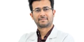 केयर सीएचएल हॉस्पिटल्स ने ब्रेन हेमरेज हुए मरीज की इमरजेंसी कॉइलिंग कर बचाई 66 वर्षीय महिला की जान