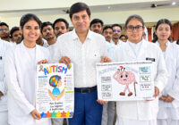 मोबाइल का बढ़ता स्क्रीन टाइम बच्चों के व्यवहार और बुजुर्गों की स्मृति को कर सकता है प्रभावित: प्रो. डॉ. एके द्विवेदी