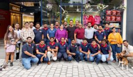 इंदौर के पैट पैरेंट्स आसान और एक ही जगह पर मिलने वाली पैट केयर सर्विसेज़ में ज़्यादा दिलचस्पी दिखा रहे हैं इंदौर के पैट पैरेंट्स आसान और एक ही जगह पर मिलने वाली पैट केयर सर्विसेज़ में ज़्यादा दिलचस्पी दिखा रहे हैं
