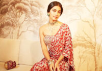 Tissue Sarees to Embellished Drapes: The Many Fashion Shades of Pooja Hegde Tissue Sarees to Embellished Drapes: The Many Fashion Shades of Pooja Hegde